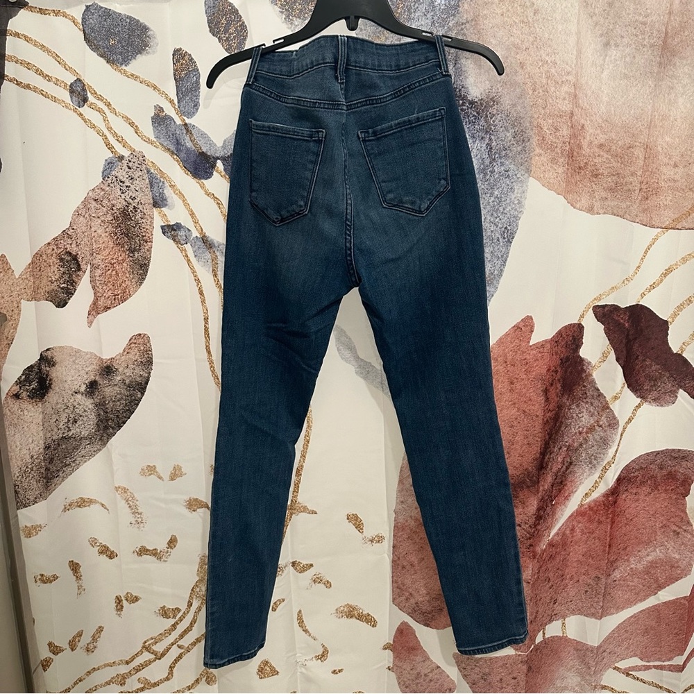 Old Navy High Rise Super Skinny, size 8 - Picture 6 of 9